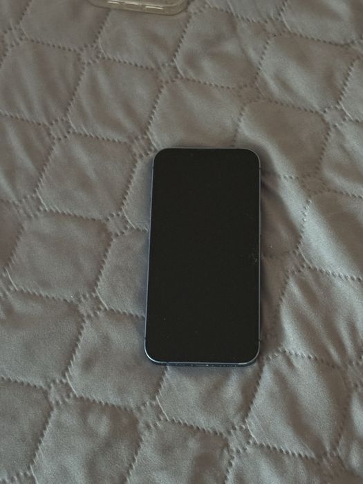 iPhone 13 256GB –   Син  Отлично техническо състояние