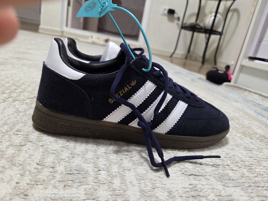 Продам кросовки мужские