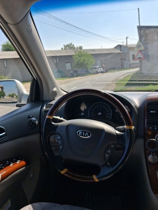 Kia carnival grand uzuni 2006 turbo dizel