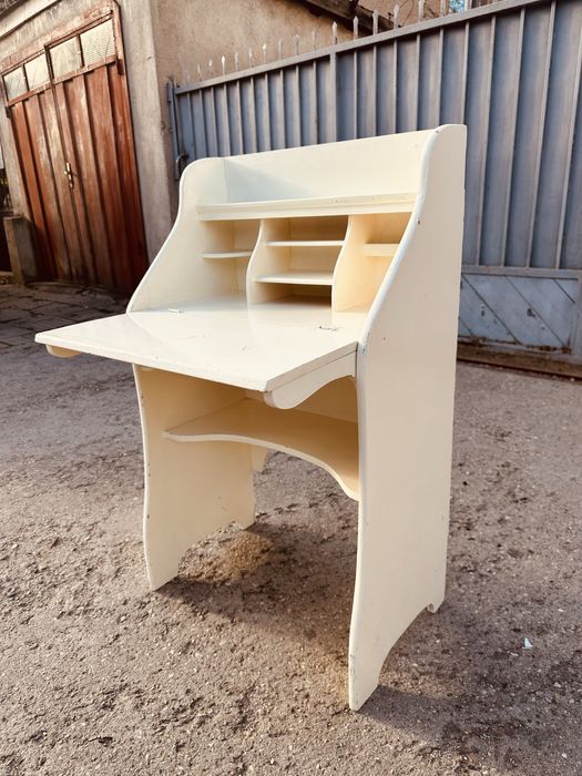 Малък ретро секретер / писалище – стил Бидермайер, 1940–1960 г.