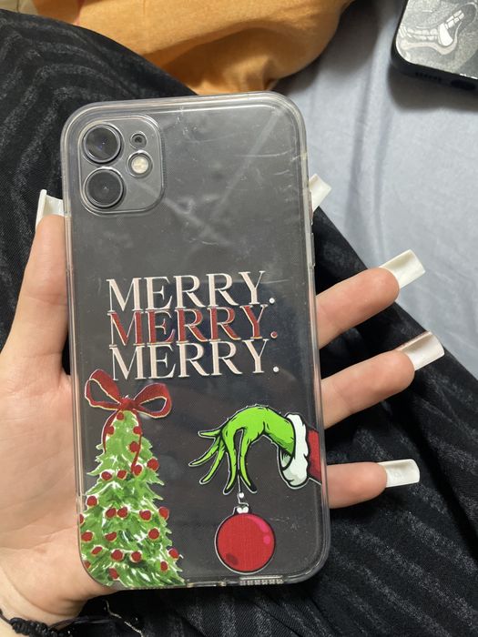Iphone 11   100% sanatatea bateriei.   NEGOCIABIL