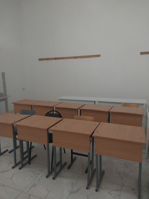 Парта орындықтарымен сатылады