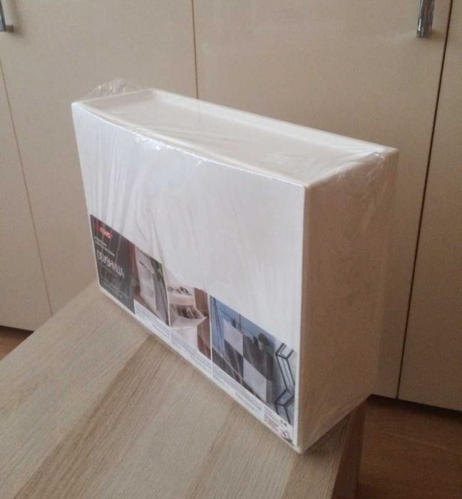 Продам обувницу навесную