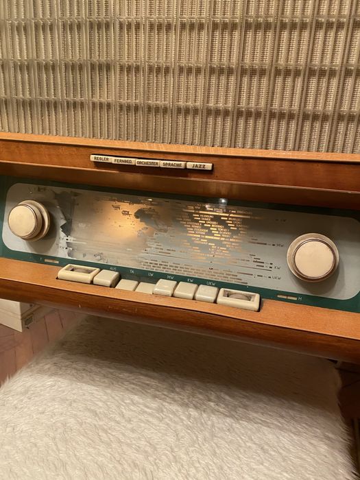 Радио грамофон Olympia 571