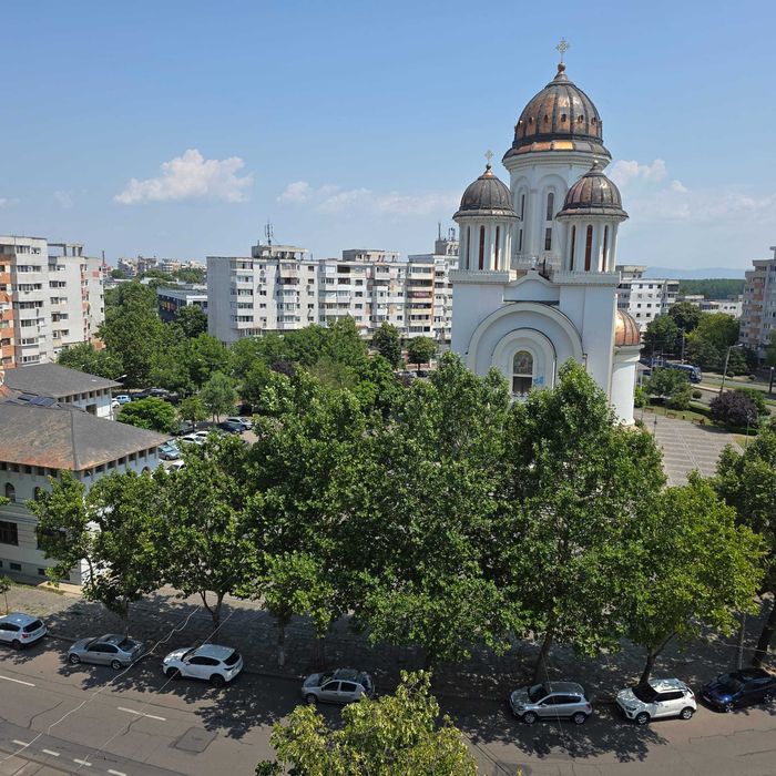 Inchiriem apartament in Braila, decomandat, cu 2 camere, vis a vis Catedrala