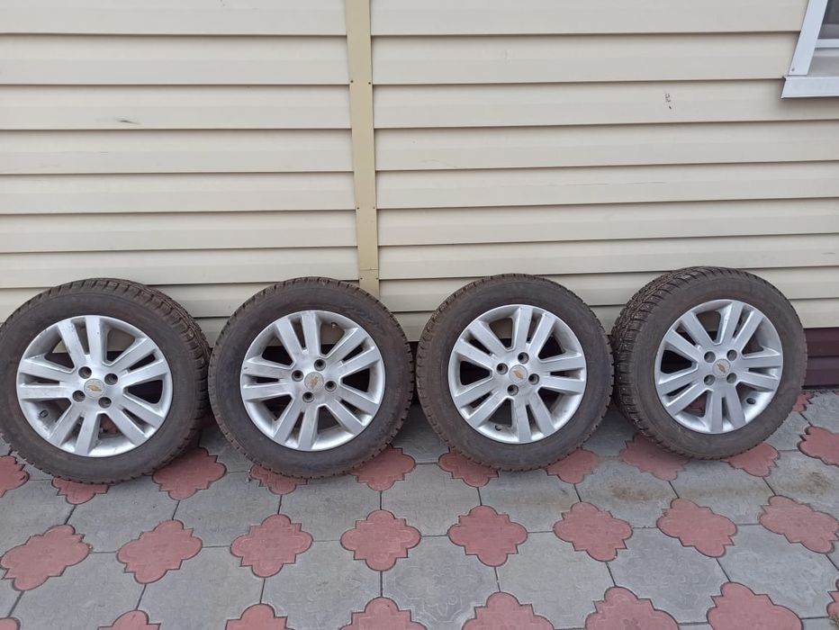 Продам комплект калёс