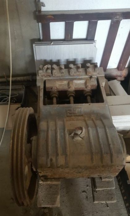 Трех плунжерный насос ППУ