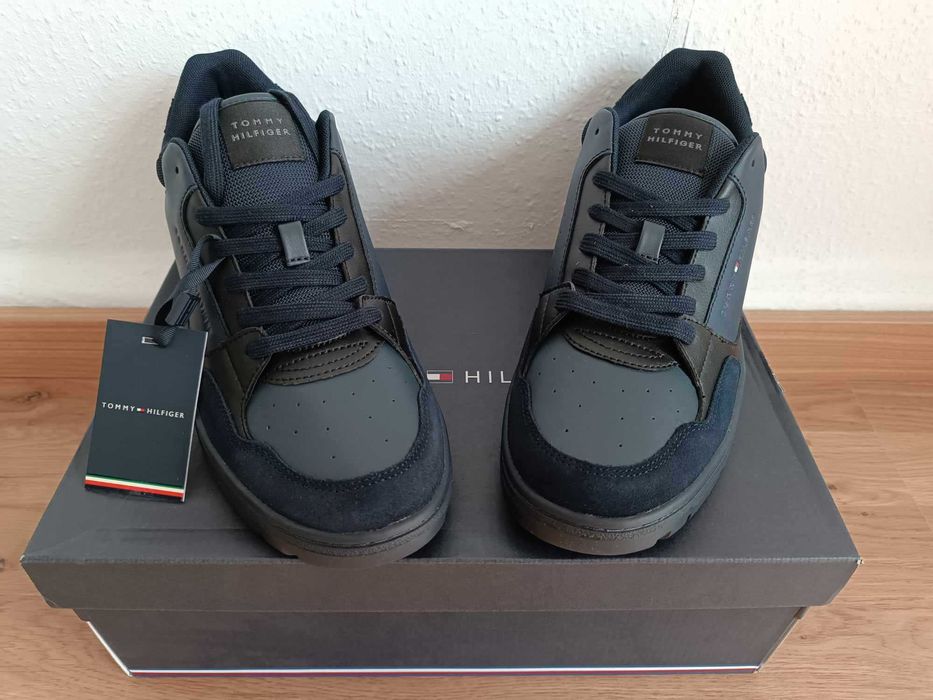 Adidasi Tommy Hilfiger 43 NOI