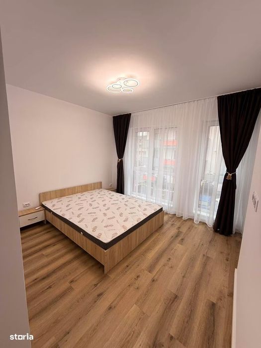Apartament 3 camere semidecomandat zona Sesu de sus