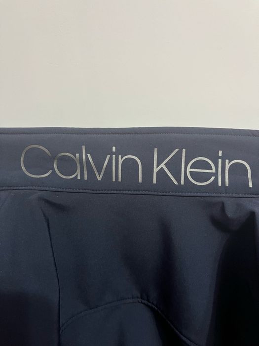 Calvin Klein Men's Infinite Stretch Soft Shell Jacket