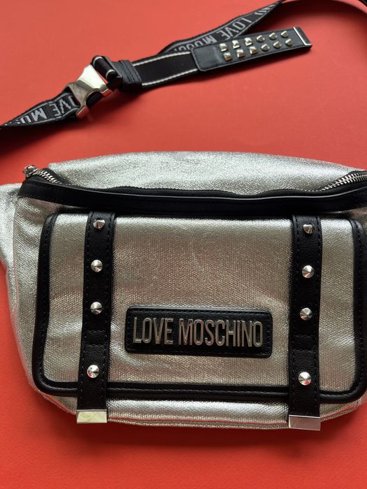 Moschino LOVE  - Оригинал