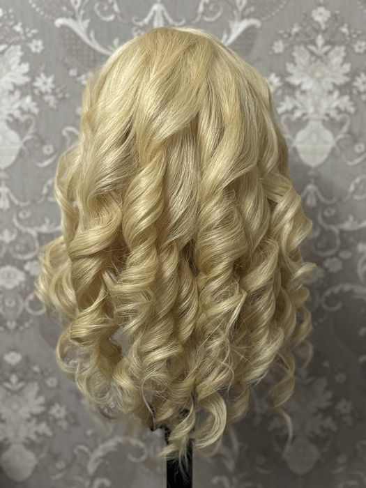 Манекен голова с плечами