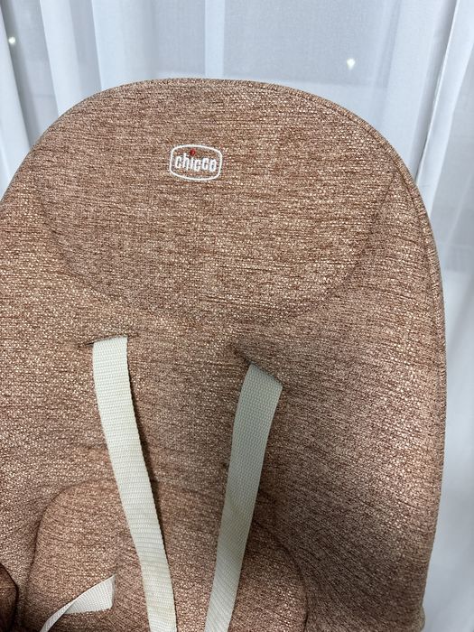 Scaun de masa chicco