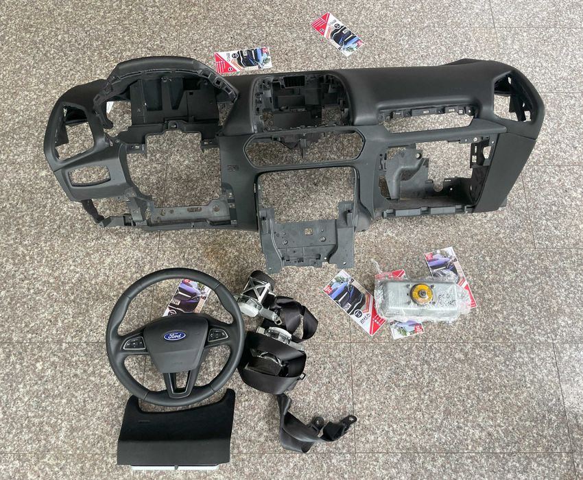 Ford Ecosport plansa de bord - centuri siguranta kit airbag - facelift