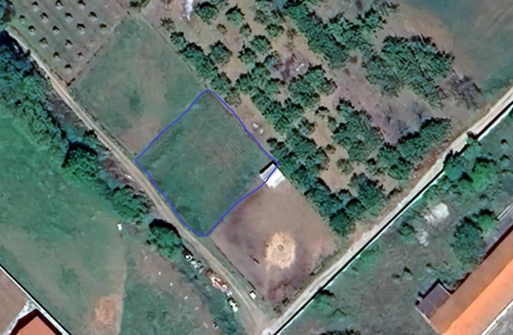 Продава се Земеделски имот в с. Червен, Област Пловдив -  кв.м за 12750 €/дка - Снимка #1