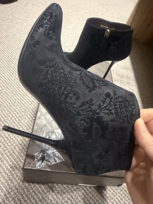 Новые ботильоны нарядные Gucci