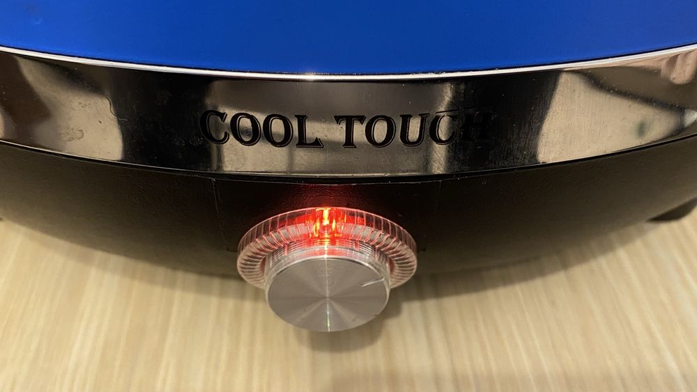 2 grătare camping, unul fără fum, lotus, bonus alt grătar pliabil