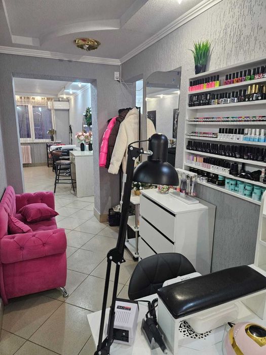 Сдам в аренду салон красоты