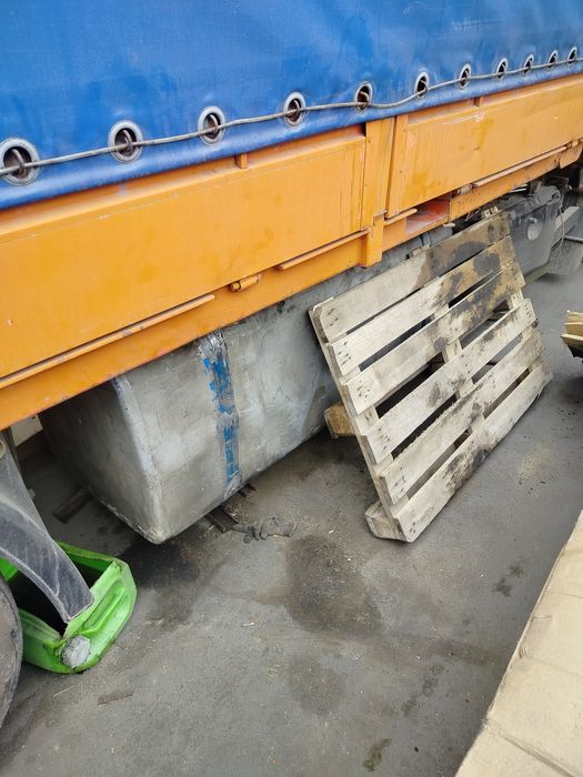 Бак от Камаз. 300л