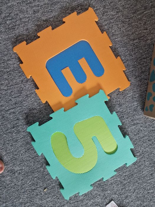 Covor puzzle din spumă