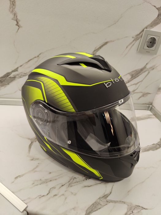 Каска  за мотор black модуларна размер М