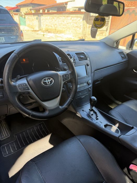 Toyota Avensis T180