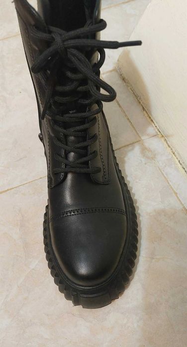 Черни дамски боти