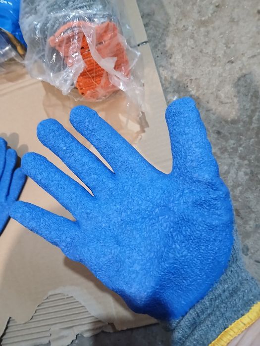 Перчатки оптом Уральск