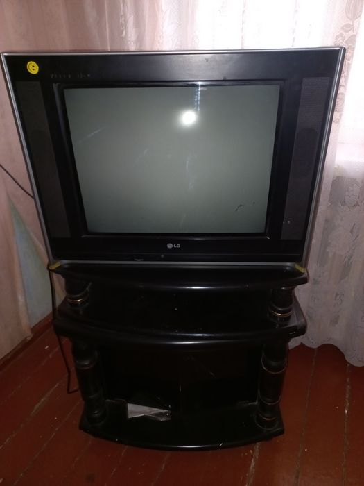 Телевизор сотилади