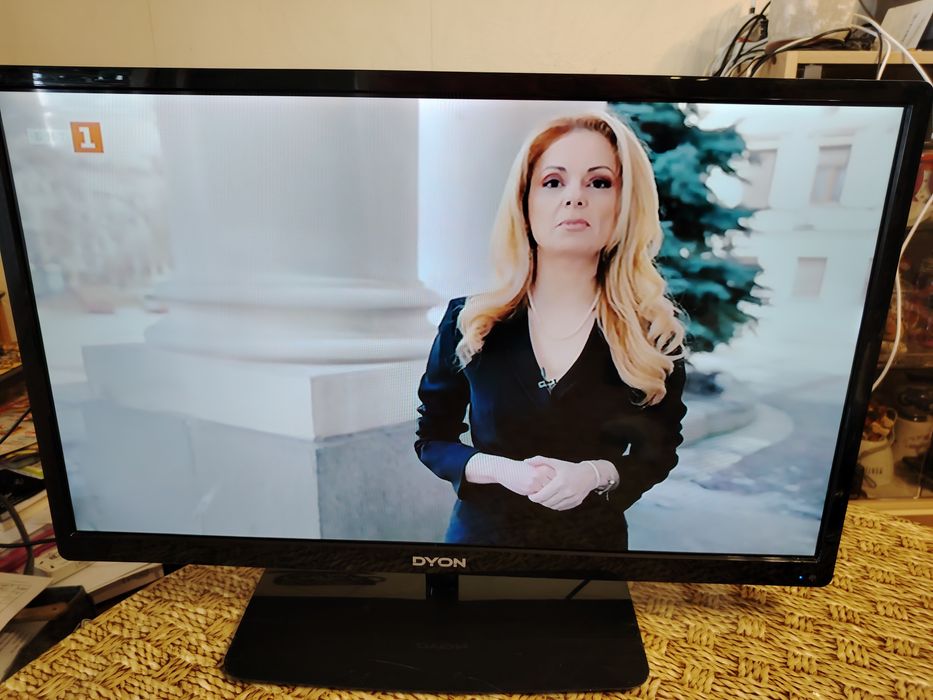 Телевизор Dyon 29 инча .