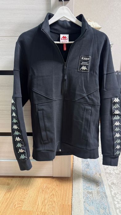 Продам кофты в отличным состоянии