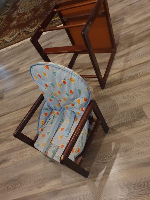 Scaun si masa multifunctional copii 1-4 ani