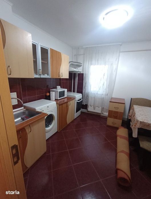 Apart ament 2 camere 55 mp, et. 1, Zona Scoala nr. 11