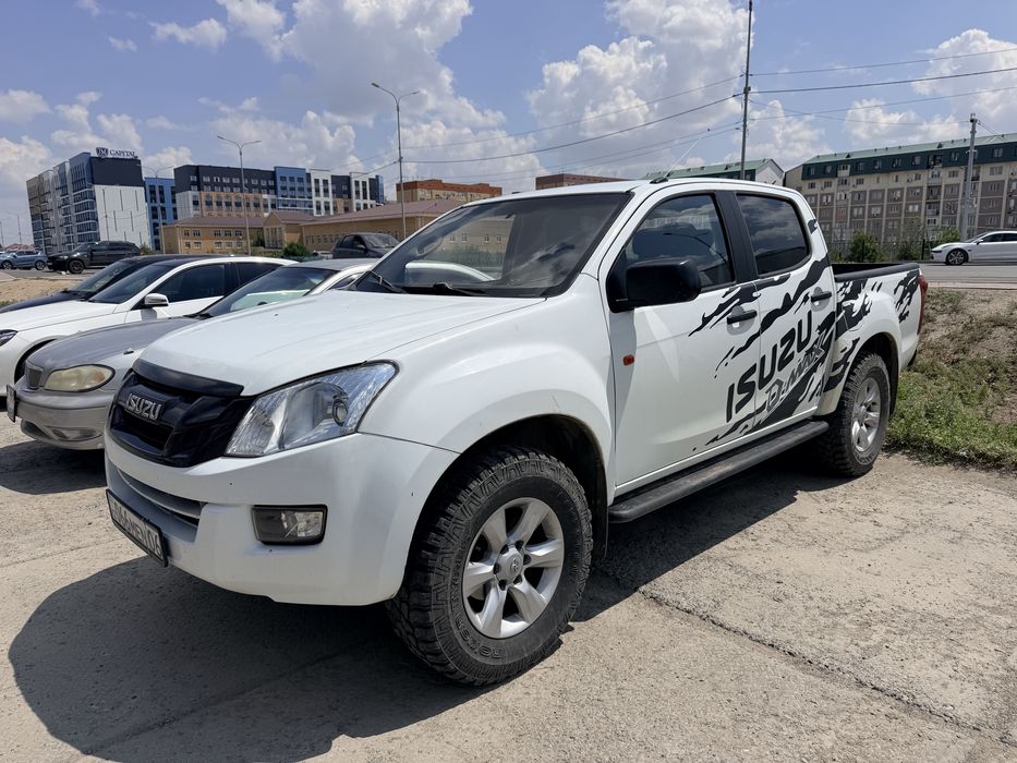 Продам isuzu dmax