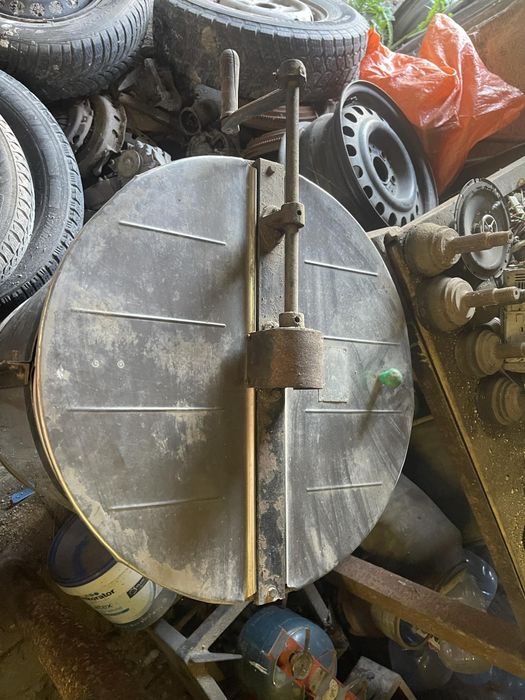 Центрофуга за мед