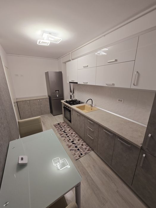 Închiriez apartament 2 camere