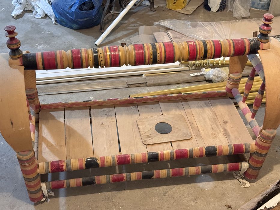 Бешик ТЕКИН бешик