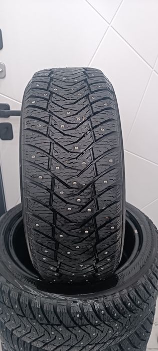 Продам шины в отличном состоянии