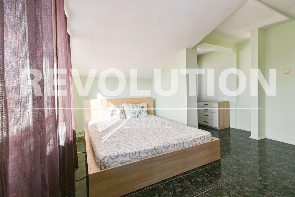 Дава се под наем Етаж от къща в София, Надежда 4 - 150 кв.м за 997.05 € - Снимка #9