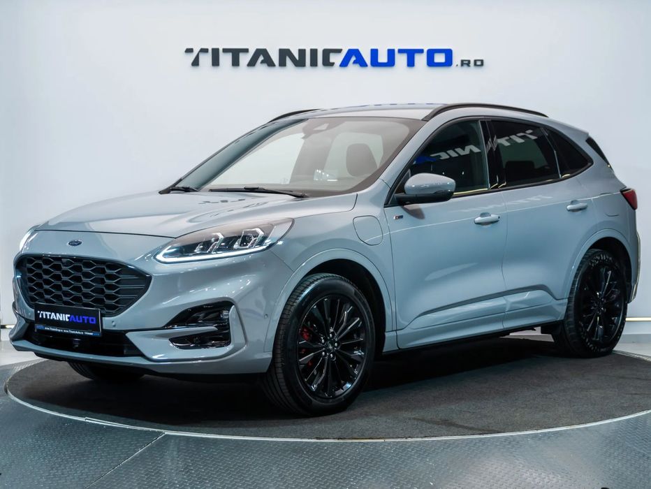 Ford Kuga Ford Kuga PHEV ST-Line • Plug-In Hybrid • Automat • LED • Keyless • Na