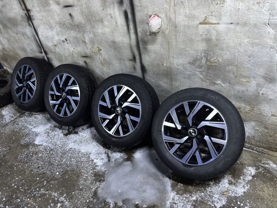 Продам диски комплект с резиной.