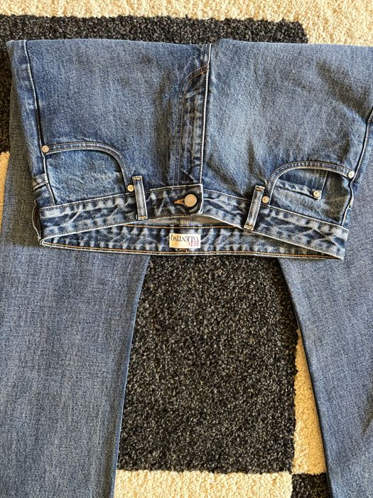 Blugi RED Valentino originali – croială dreaptă, stil casual-chic