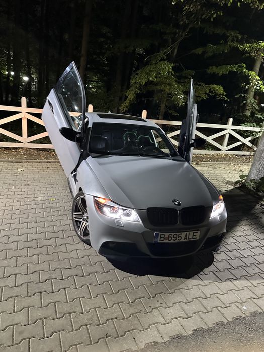 Vand bmw 320i benzina stare tehnica foarte buna