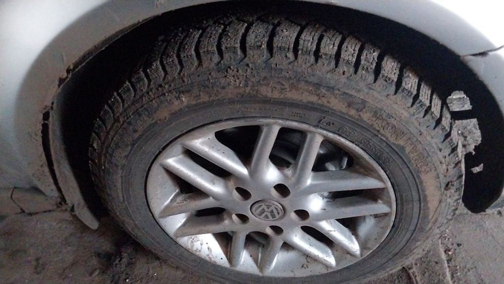 Продам машину пассат б5 1.8т