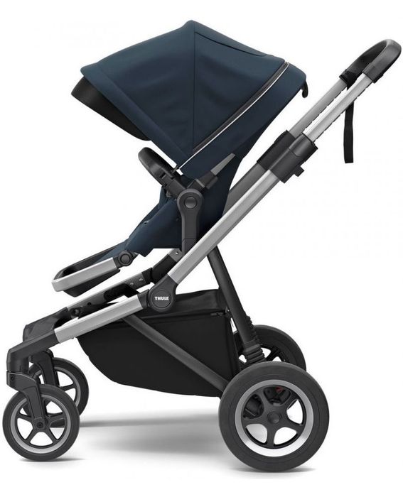 Детска  количка + кош за новородено Thule Sleek Navy Blue в Синьо