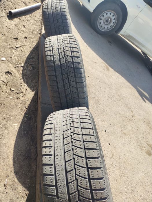 Продам комплект дисков с резиной