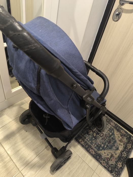 Продам детскую коляску