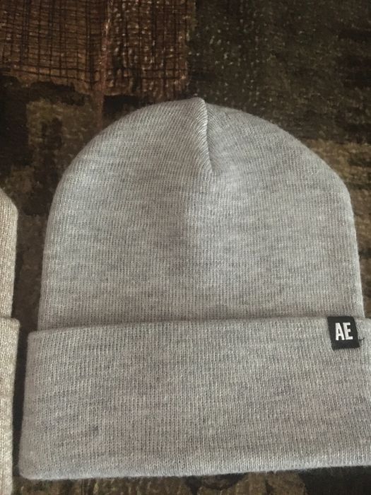 Vand  3 caciuli de baieti