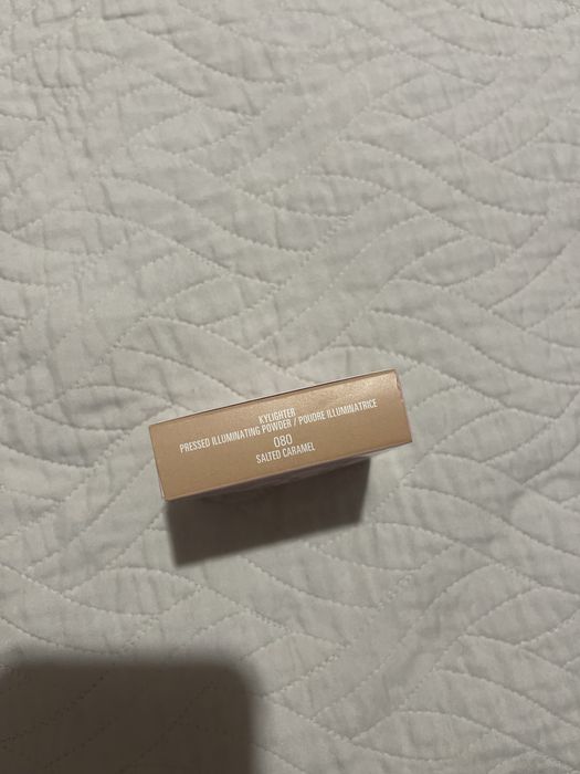 Хайлайтър на KYLIE