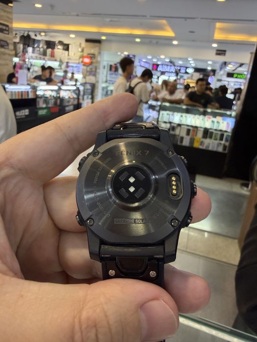 Garmin Fenix 7 47mm sapphire solar